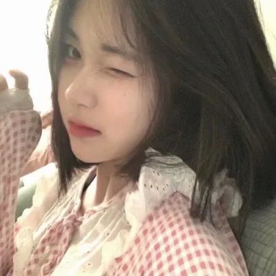 八个女人一台戏 海报